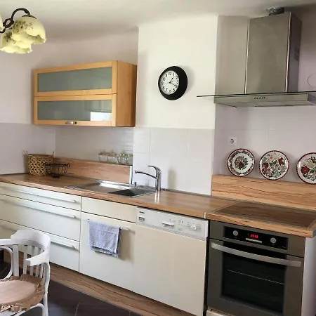 Holiday home Borbely Vendeghaz *